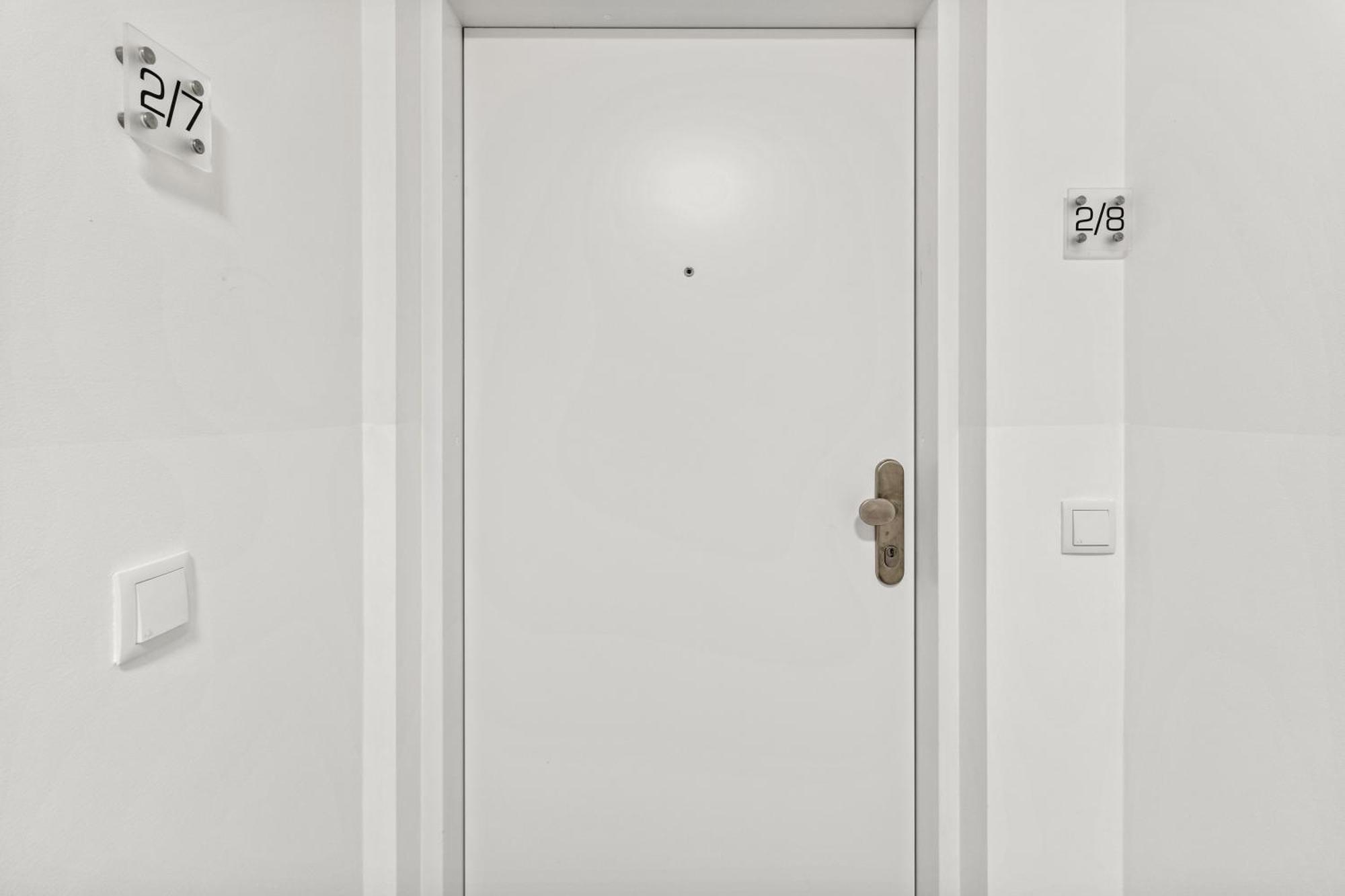 1 Min To Public Transport - 3 Min To Supermarket And Pharmacy - On-Site Parking For 19,90 Eur Wenen Buitenkant foto