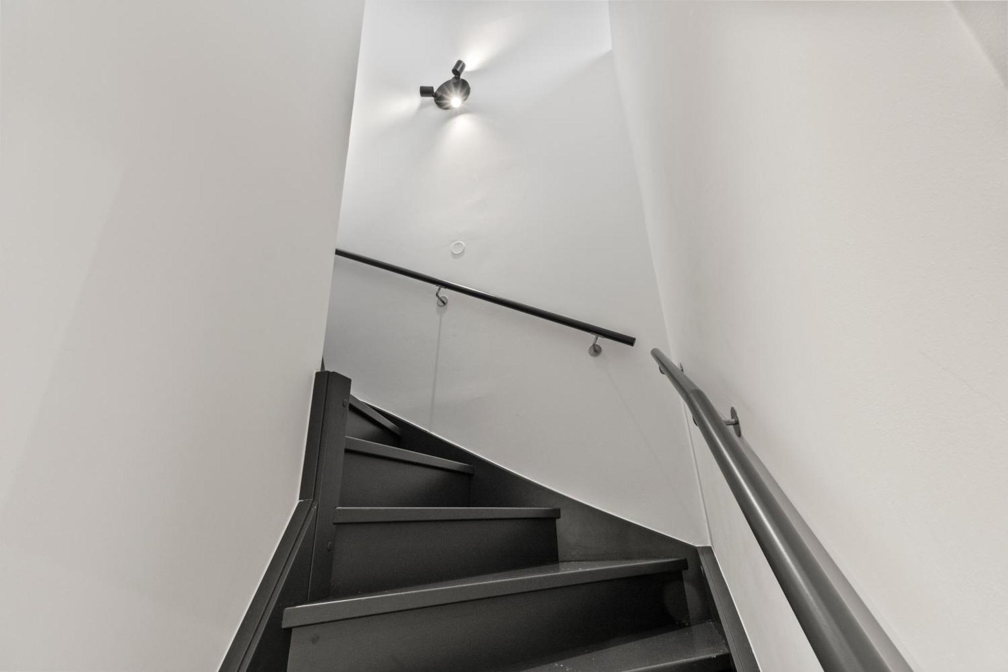 1 Min To Public Transport - 3 Min To Supermarket And Pharmacy - On-Site Parking For 19,90 Eur Wenen Buitenkant foto