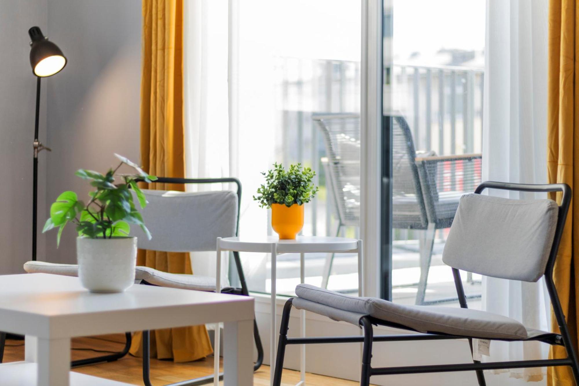 1 Min To Public Transport - 3 Min To Supermarket And Pharmacy - On-Site Parking For 19,90 Eur Wenen Buitenkant foto