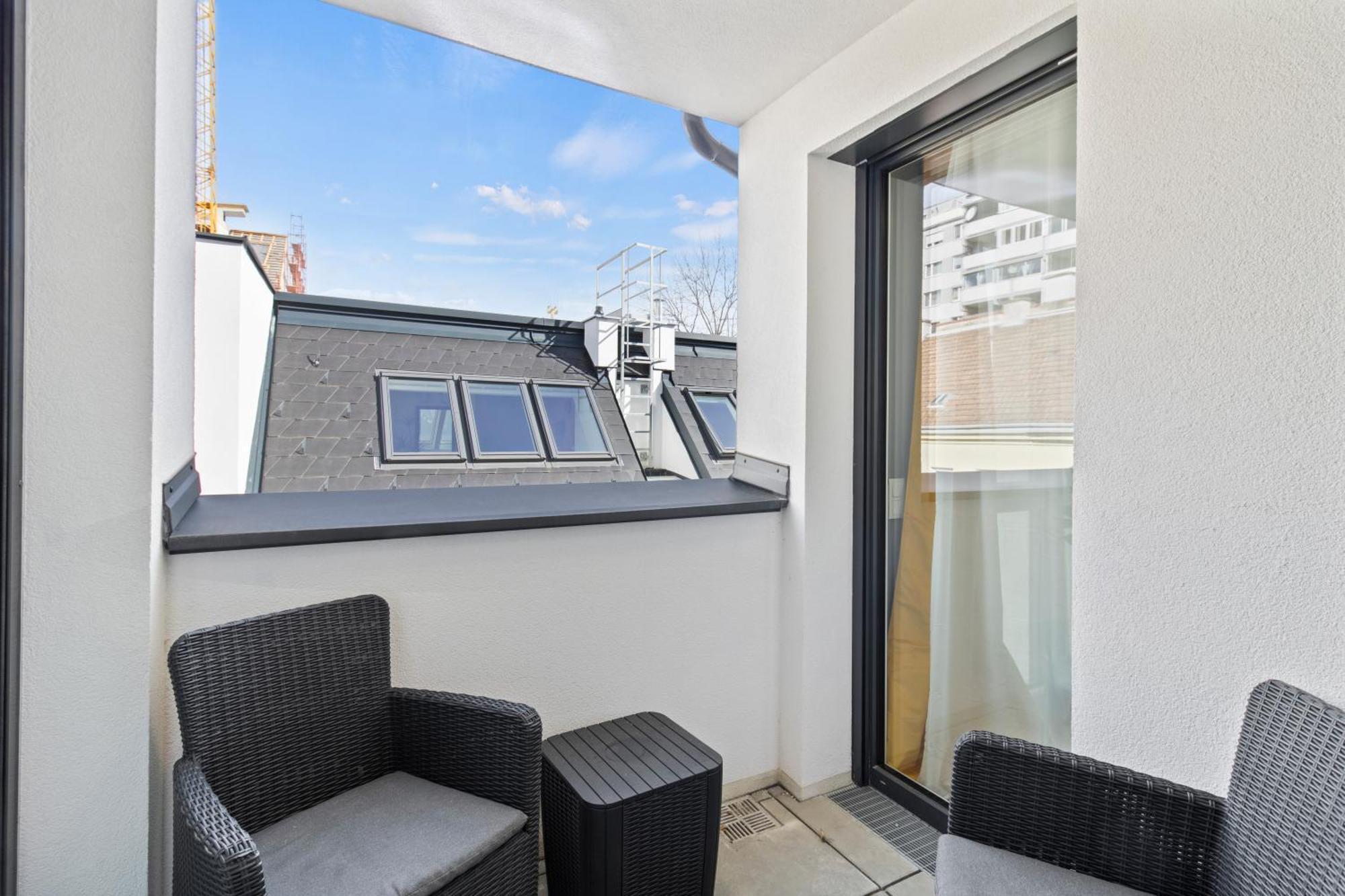 1 Min To Public Transport - 3 Min To Supermarket And Pharmacy - On-Site Parking For 19,90 Eur Wenen Buitenkant foto